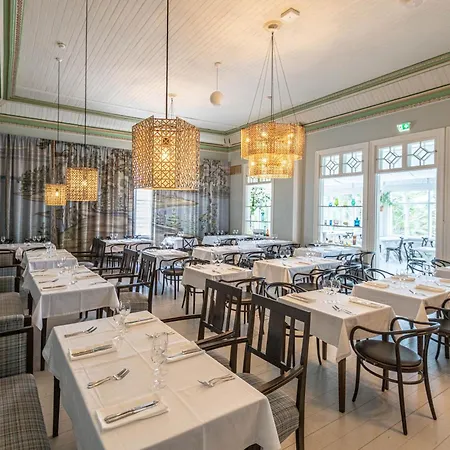 Hotelli Punkaharju ホテル 3*