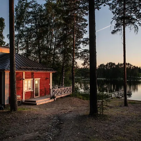 Hotelli Punkaharju ホテル プンカハルユ